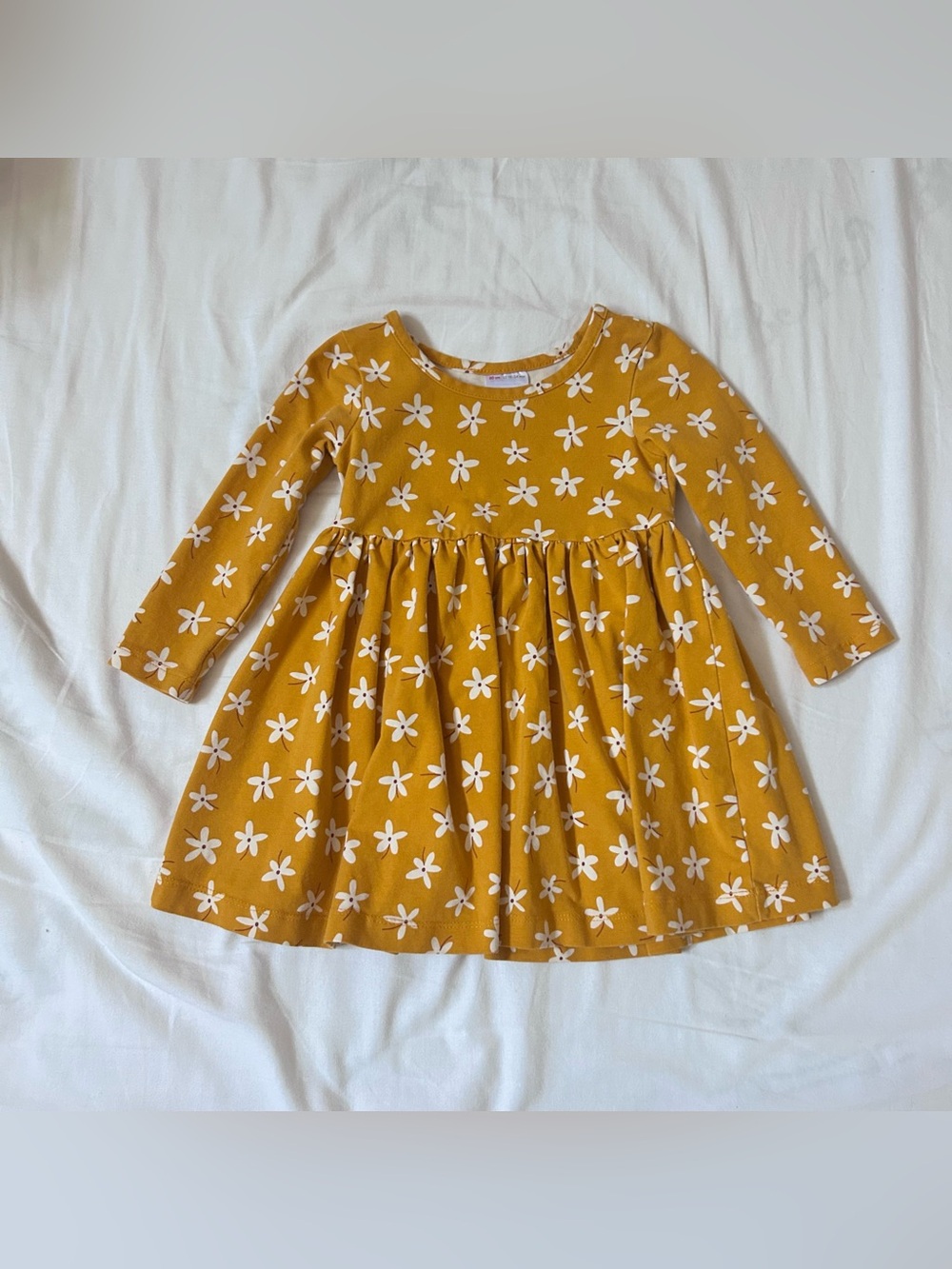 Hanna andersson floral twirl dress gold color size 18-24 months
